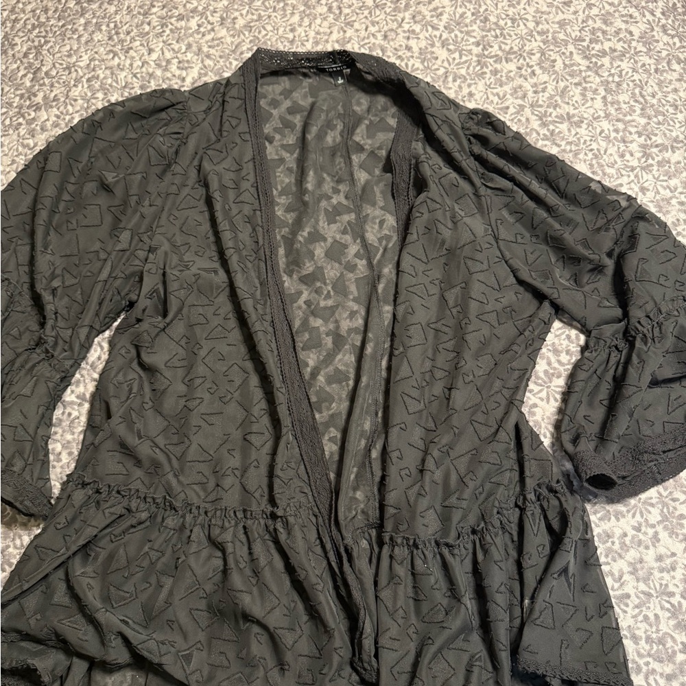 Torrid black Ruana.